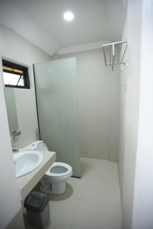 Nalu Surf Camp Hotel บาแลร์ ภายนอก รูปภาพ